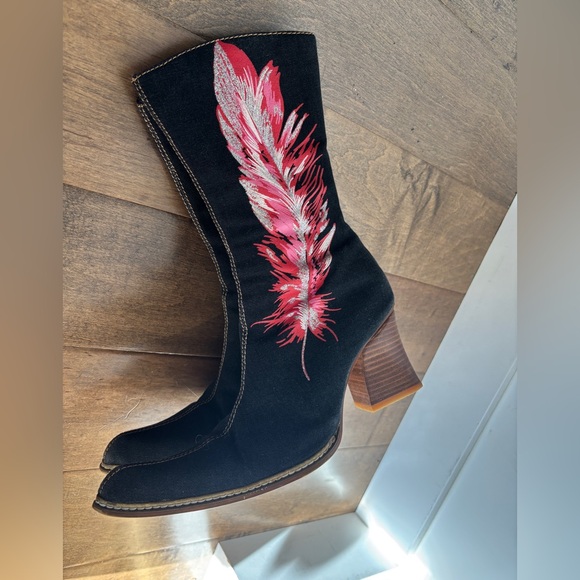 Tiramisu Boots - Picture 5 of 9